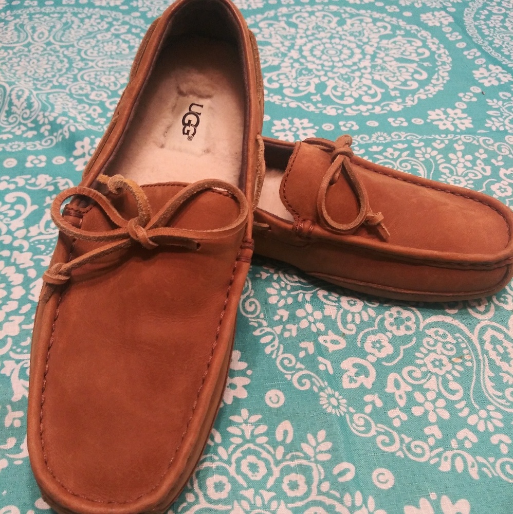 Ugg slippers